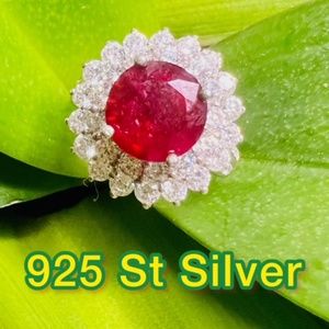 NWT GORGEOUS 2.30 Ct BLOODY RED RUBY & CZ 925 ST SILVER WOMEN'S COCKTAIL RING